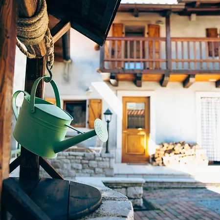 Lavandula House * Štanjel